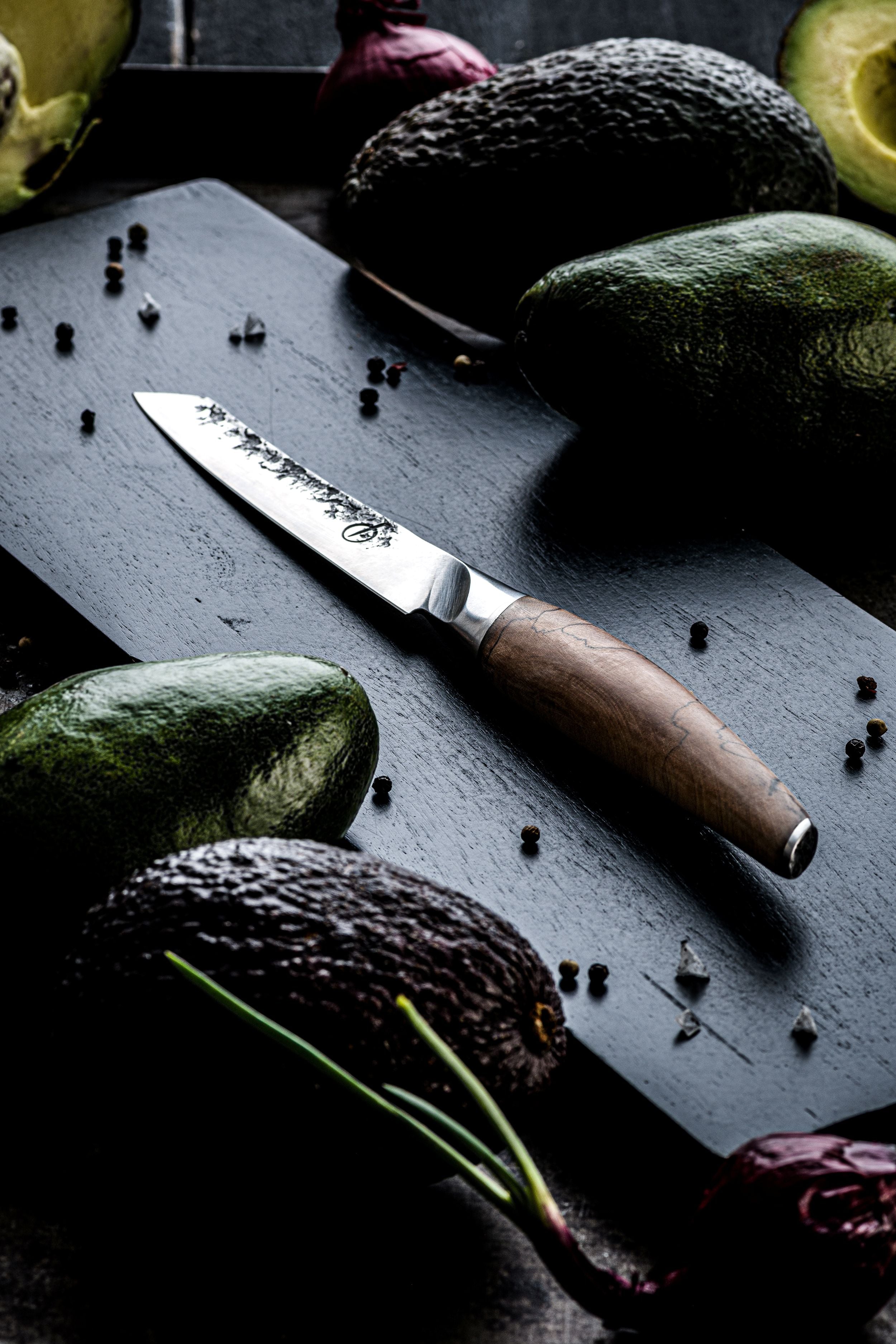 Forged Katai Universeel Mes Wortelhout