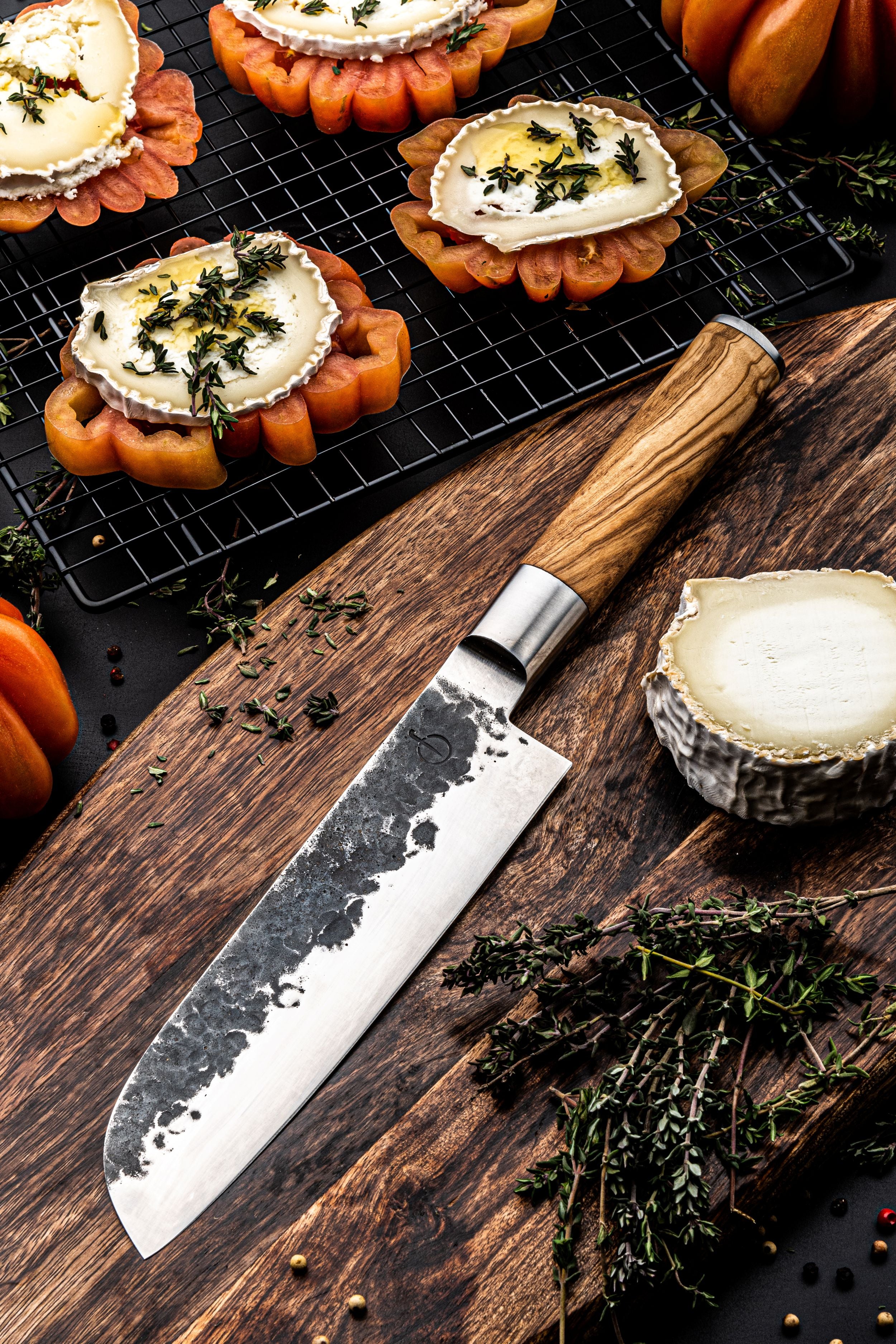 Forged Olijfhout Santokumes 18cm