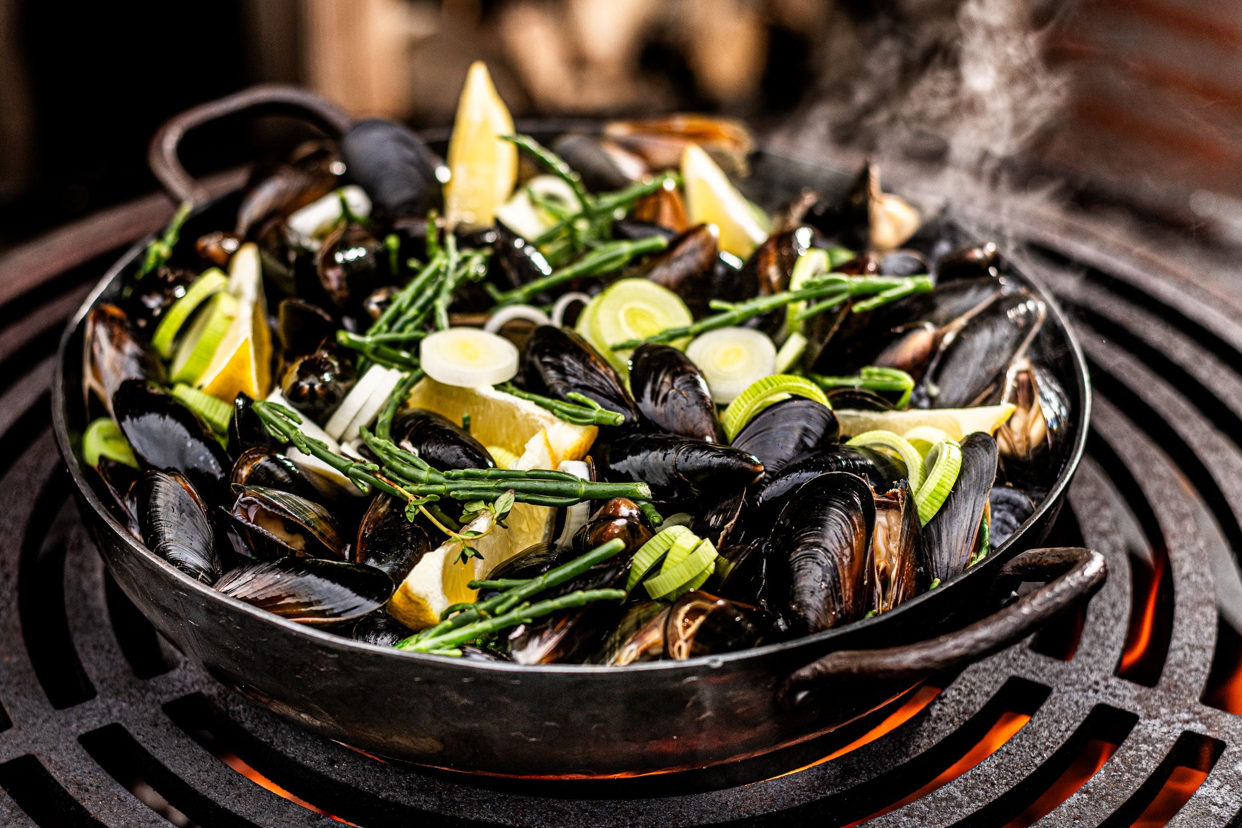 Forged Koekenpan met 2 handvatten 28cm