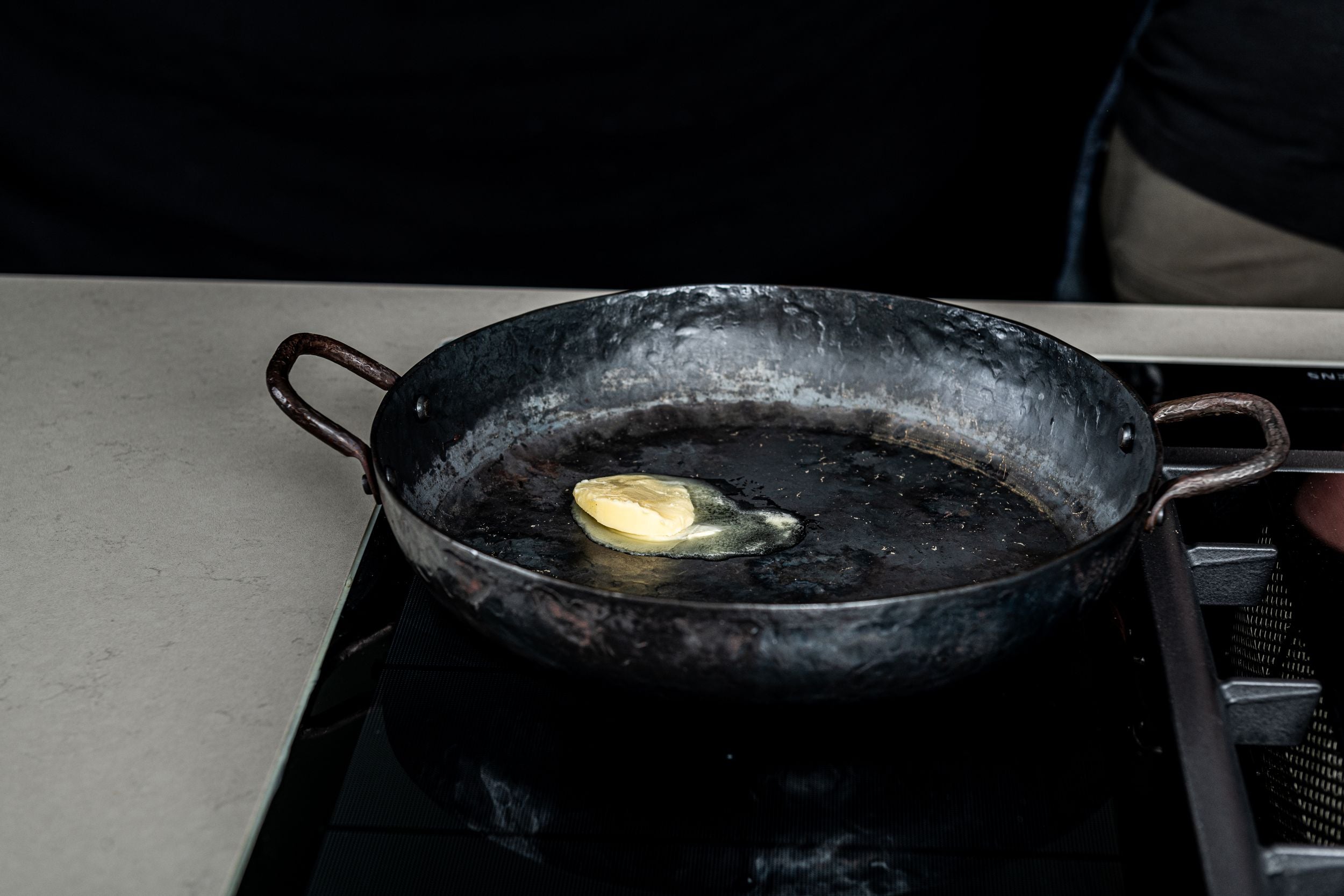 Forged Koekenpan met 2 handvatten 28cm